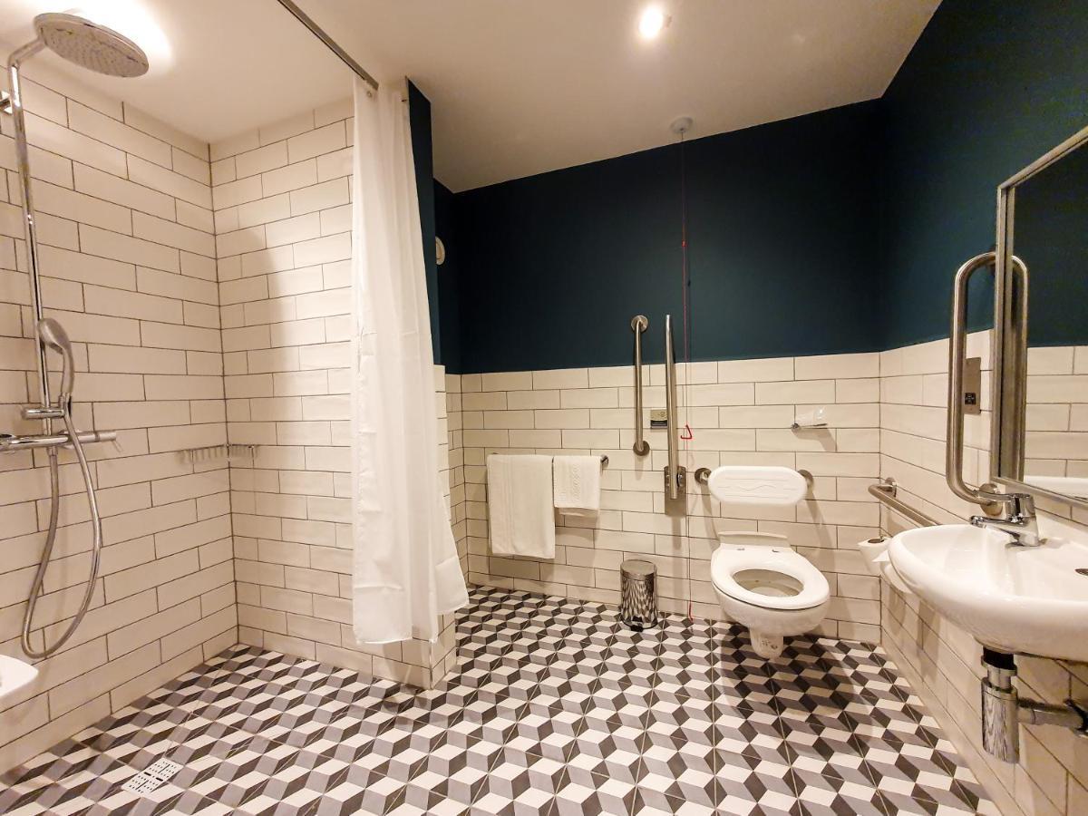 Four Points By Sheraton London Gatwick Airport Horley Exterior foto